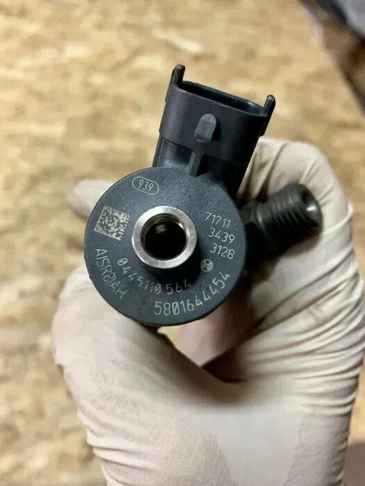 E Iveco Daily 0445110564 Oryginał 0445110564 - حاقن - شاحنة: صورة 1 E Iveco Daily 0445110564 Oryginał 0445110564 - حاقن - شاحنة: صورة 1