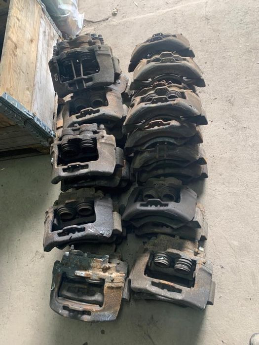 IVECO oryginał IVECO Eurocargo - فك الكابح - شاحنة: صورة 1 IVECO oryginał IVECO Eurocargo - فك الكابح - شاحنة: صورة 1