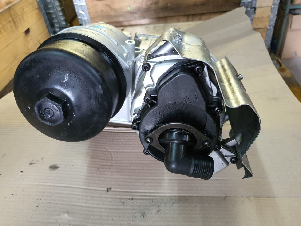 Mann-Filter MAN EURO 6 TGA TGX MAN TGX / TGS Euro 6 truck - فلتر الزيت - شاحنة: صورة 3 Mann-Filter MAN EURO 6 TGA TGX MAN TGX / TGS Euro 6 truck - فلتر الزيت - شاحنة: صورة 3