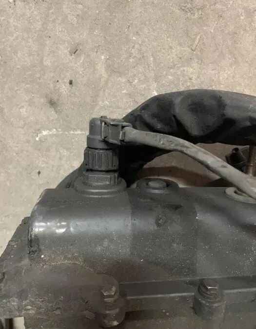 Mercedes-Benz Mercedes Actros MP3 Euro 5 A0001400478 Mercedes-Benz Mercedes Actros MP3 Euro 5 truck - علبة العادم/ نظام العادم - شاحنة: صورة 2 Mercedes-Benz Mercedes Actros MP3 Euro 5 A0001400478 Mercedes-Benz Mercedes Actros MP3 Euro 5 truck - علبة العادم/ نظام العادم - شاحنة: صورة 2