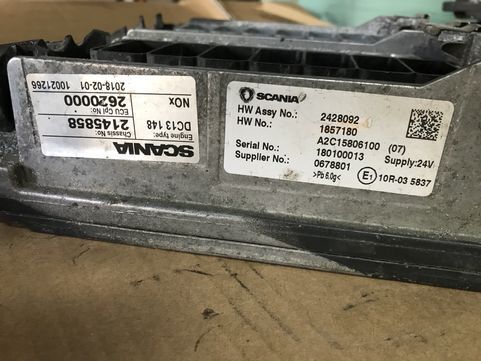 Scania Euro 6 S8 2428092 Scania truck - وحدة إي سي يو - شاحنة: صورة 2 Scania Euro 6 S8 2428092 Scania truck - وحدة إي سي يو - شاحنة: صورة 2