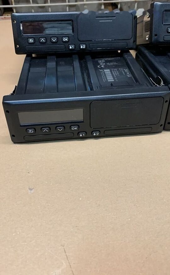 Scania NOWY 24V 5A 2918154 TYPE: SE5000-8 2918154 Scania truck - جهاز تسجيل السرعة - شاحنة: صورة 4 Scania NOWY 24V 5A 2918154 TYPE: SE5000-8 2918154 Scania truck - جهاز تسجيل السرعة - شاحنة: صورة 4