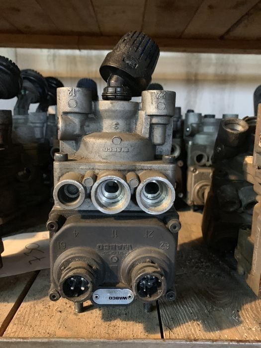 WABCO Zawór główny hamulcowy oryginał h 4800015000 DAF 95xf/cf - اسطوانة الفرامل - شاحنة: صورة 1 WABCO Zawór główny hamulcowy oryginał h 4800015000 DAF 95xf/cf - اسطوانة الفرامل - شاحنة: صورة 1