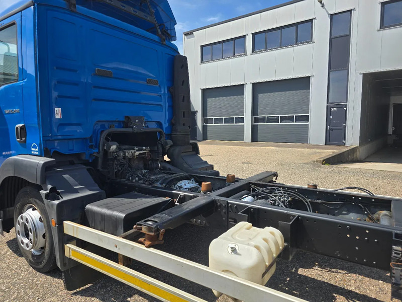 MAN TGM 15.240 TGM BDF - ناقلة حاويات/ شاحنة حاويات: صورة 5 MAN TGM 15.240 TGM BDF - ناقلة حاويات/ شاحنة حاويات: صورة 5