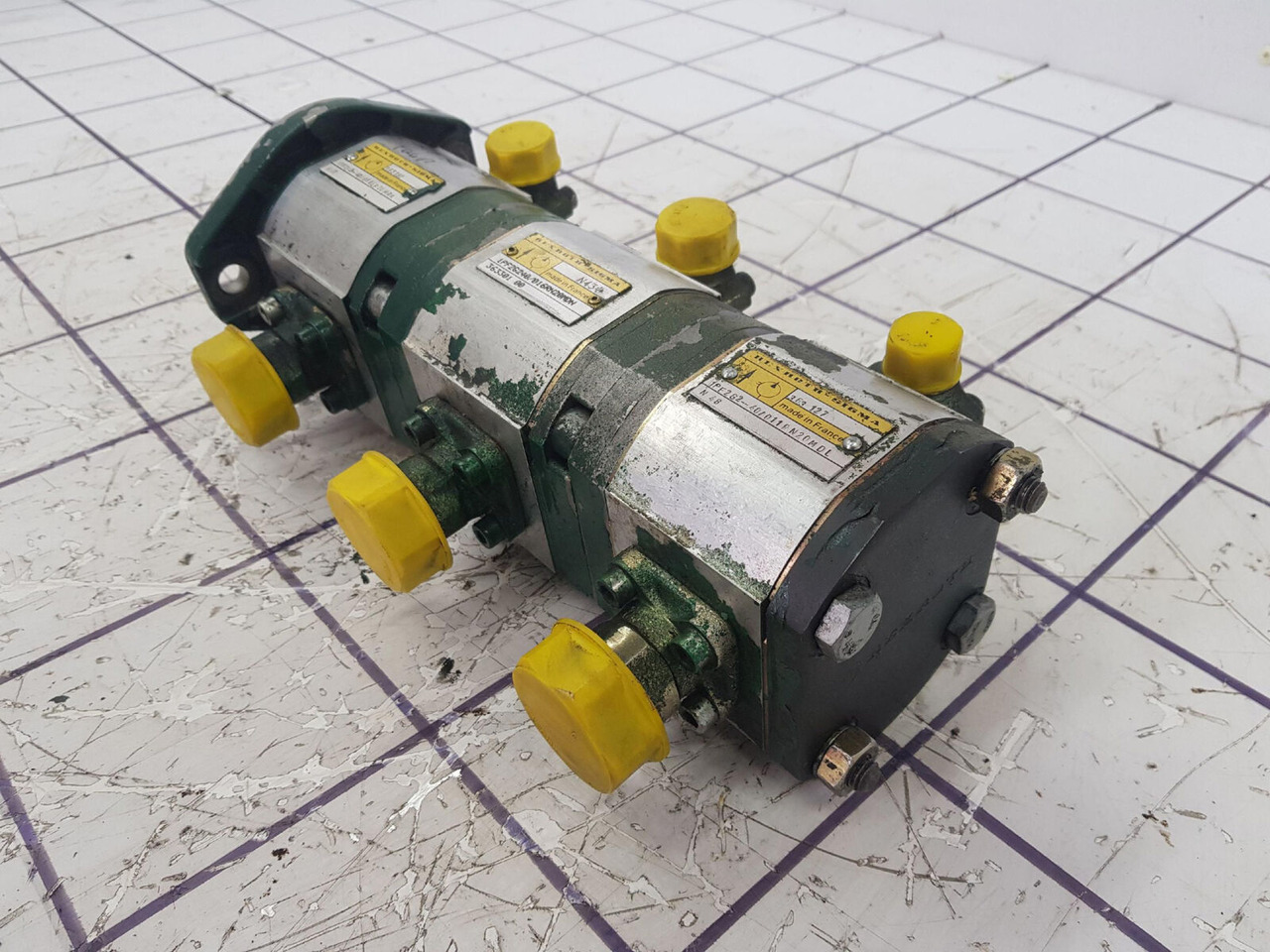 FAUN ATF 30-2 3 way gear pump - مضخة هيدروليكية - رافعة: صورة 3 FAUN ATF 30-2 3 way gear pump - مضخة هيدروليكية - رافعة: صورة 3