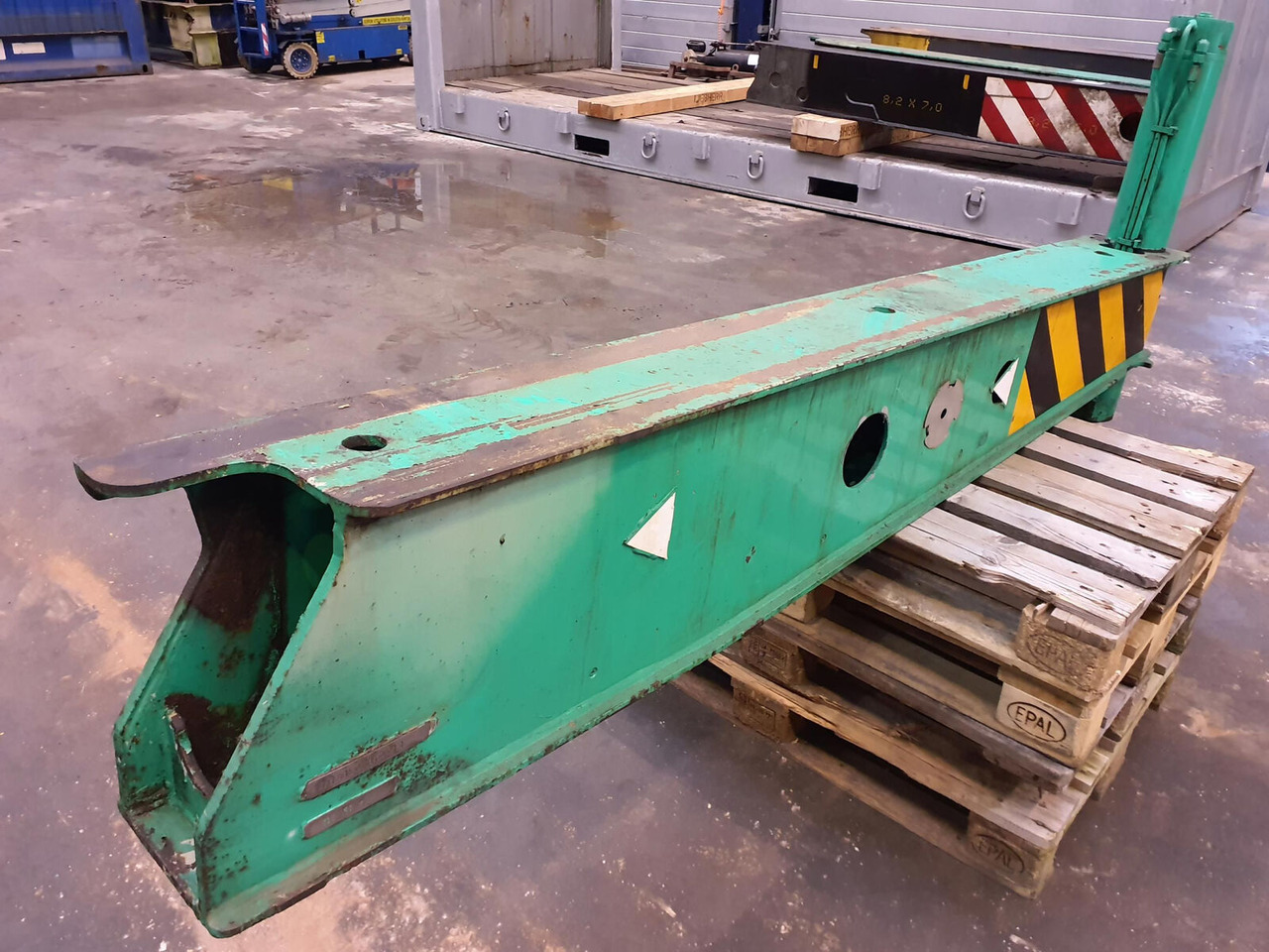 FAUN ATF 60-3 outrigger beam rear with support cylinder - نظام التعليق - موبايل كرين: صورة 4 FAUN ATF 60-3 outrigger beam rear with support cylinder - نظام التعليق - موبايل كرين: صورة 4