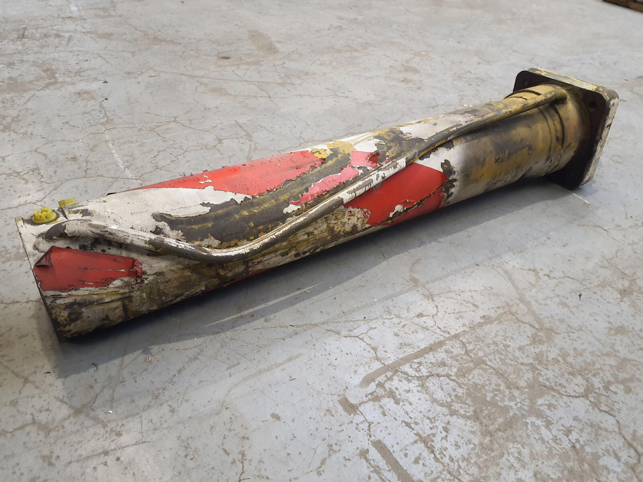 FAUN RTF 30 outrigger cylinder - أسطوانة هيدروليكية - موبايل كرين: صورة 2 FAUN RTF 30 outrigger cylinder - أسطوانة هيدروليكية - موبايل كرين: صورة 2