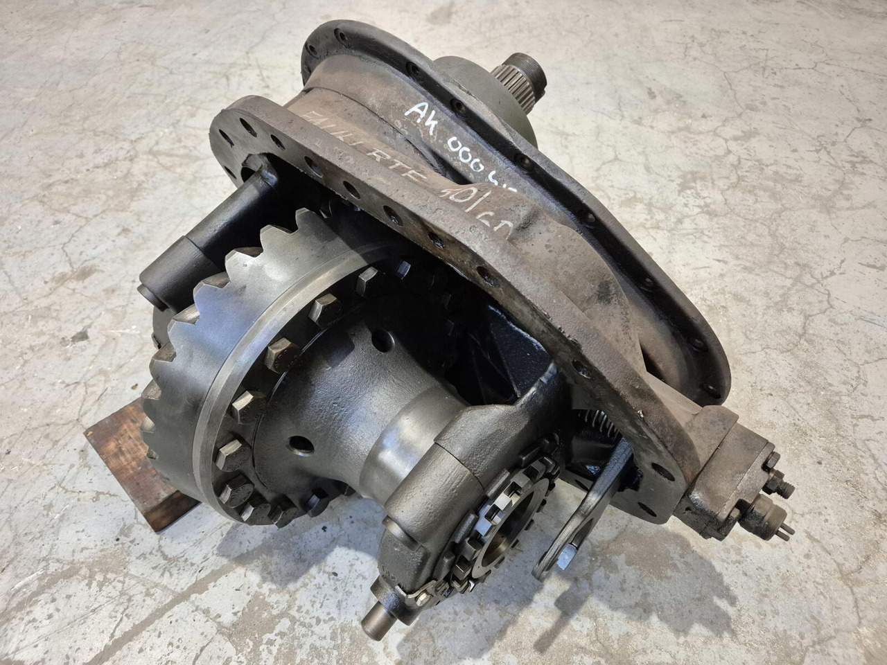 FAUN RTF 50/60 mid differential for parts - ترس تفاضلي - موبايل كرين: صورة 2 FAUN RTF 50/60 mid differential for parts - ترس تفاضلي - موبايل كرين: صورة 2