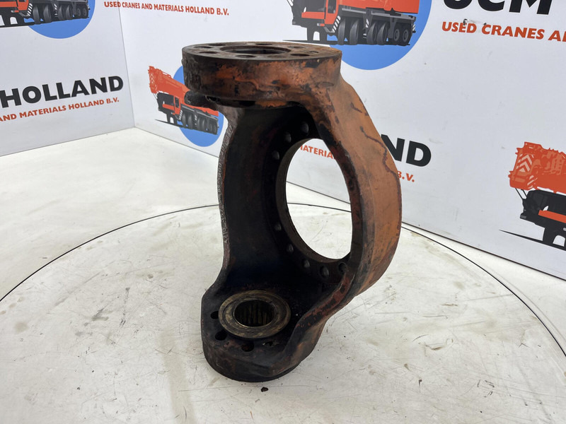 Faun RTF 50 Steering knuckle 16 holes axle 1 left - مفصل التوجيه - رافعة: صورة 4 Faun RTF 50 Steering knuckle 16 holes axle 1 left - مفصل التوجيه - رافعة: صورة 4