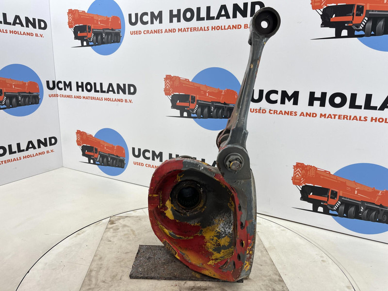 Grove GMK 3050 Steering knuckle axle 1 and 2 left - مفصل التوجيه - رافعة: صورة 5 Grove GMK 3050 Steering knuckle axle 1 and 2 left - مفصل التوجيه - رافعة: صورة 5