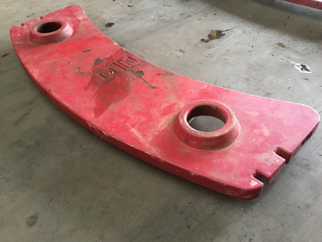 Grove GMK 3055 counterweight 1,0 Ton - ثقل موازنة - موبايل كرين: صورة 1 Grove GMK 3055 counterweight 1,0 Ton - ثقل موازنة - موبايل كرين: صورة 1