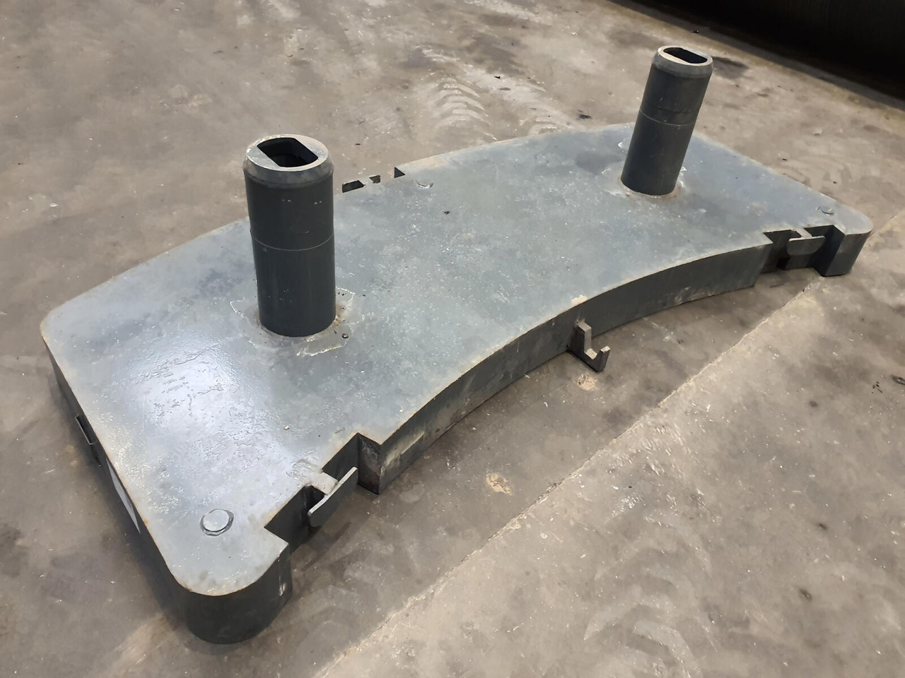 Grove GMK 4075 counterweight 3,3 ton - ثقل موازنة - موبايل كرين: صورة 4 Grove GMK 4075 counterweight 3,3 ton - ثقل موازنة - موبايل كرين: صورة 4