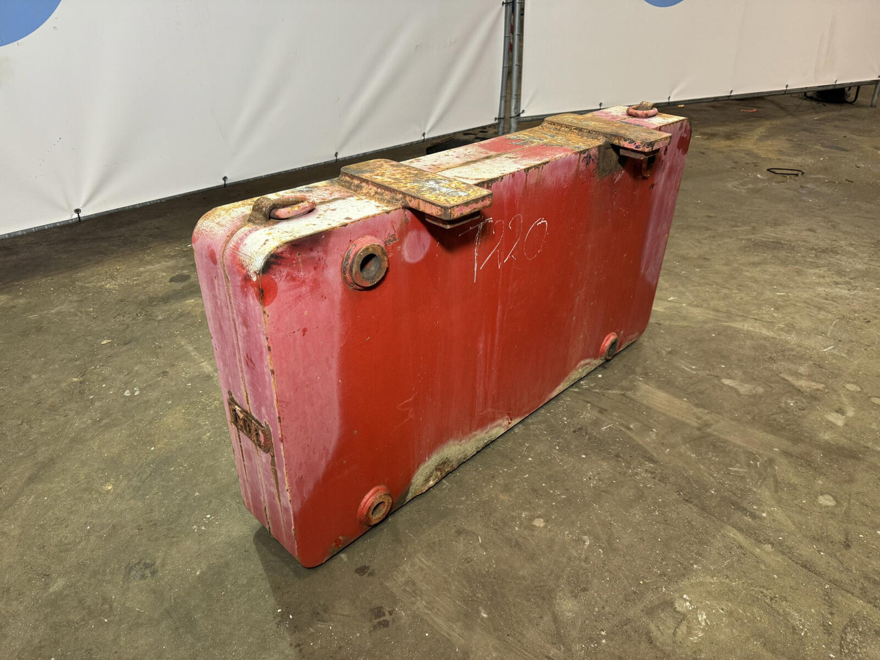 Grove GMK 5100 counterweight 1,0 T - ثقل موازنة - موبايل كرين: صورة 1 Grove GMK 5100 counterweight 1,0 T - ثقل موازنة - موبايل كرين: صورة 1