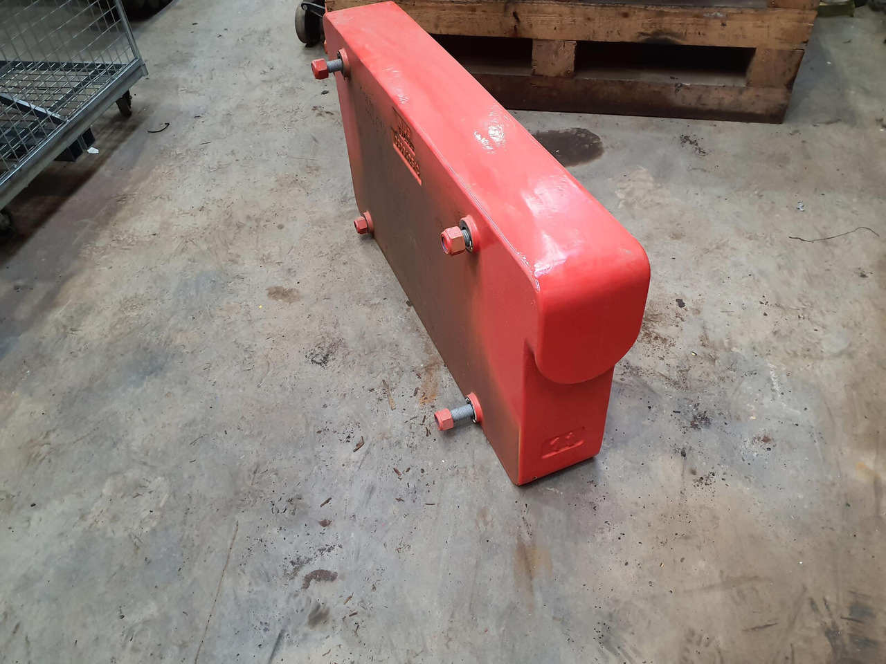 Grove GMK 5130-2 compensating weight 1 ton - ثقل موازنة - موبايل كرين: صورة 4 Grove GMK 5130-2 compensating weight 1 ton - ثقل موازنة - موبايل كرين: صورة 4