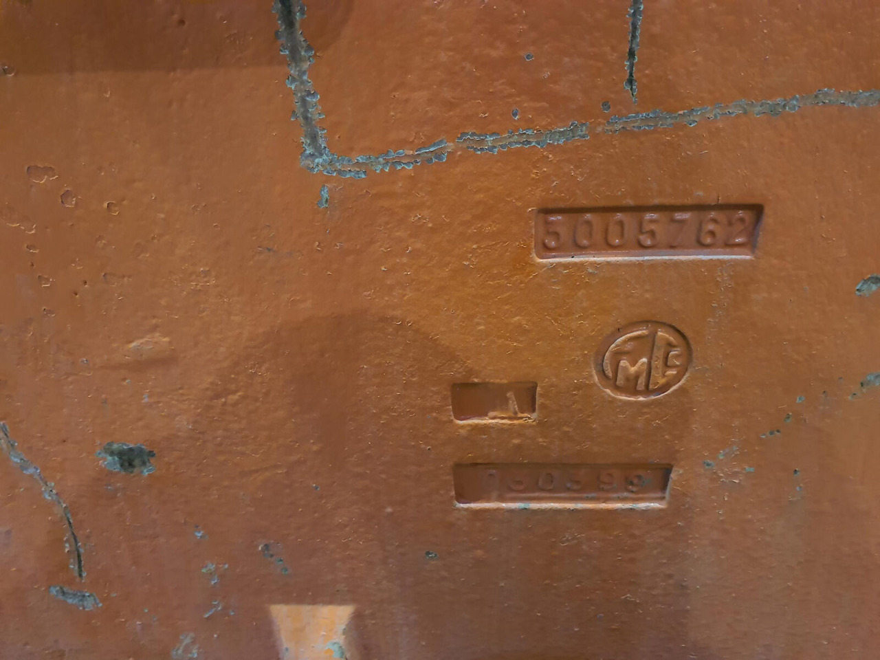 Grove GMK 6250/6300 left side counterweight 15 ton - ثقل موازنة - موبايل كرين: صورة 4 Grove GMK 6250/6300 left side counterweight 15 ton - ثقل موازنة - موبايل كرين: صورة 4