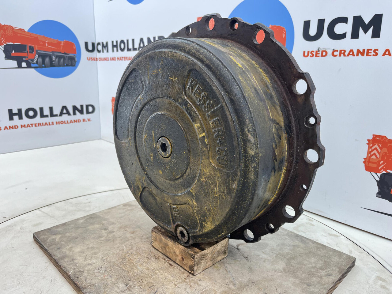 Grove GMK planetary gear 12-23-60-34-3pl-H135-46 - محرك السفر - رافعة: صورة 2 Grove GMK planetary gear 12-23-60-34-3pl-H135-46 - محرك السفر - رافعة: صورة 2
