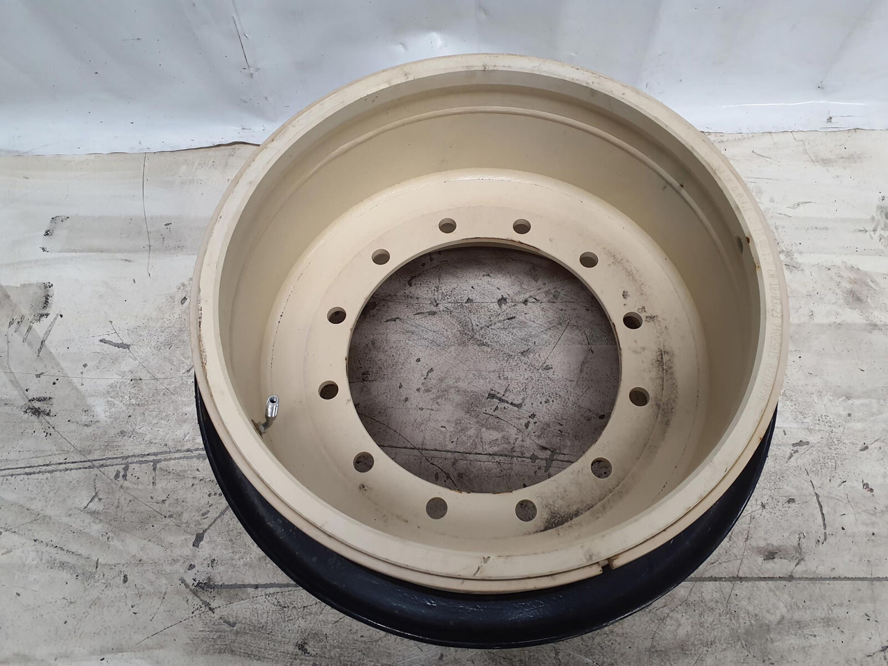 Grove Rim 525/80R25 12 20.5 3p - الجنوط - رافعة: صورة 2 Grove Rim 525/80R25 12 20.5 3p - الجنوط - رافعة: صورة 2