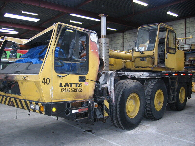 Krupp KMK 3045 for parts - موبايل كرين: صورة 1 Krupp KMK 3045 for parts - موبايل كرين: صورة 1