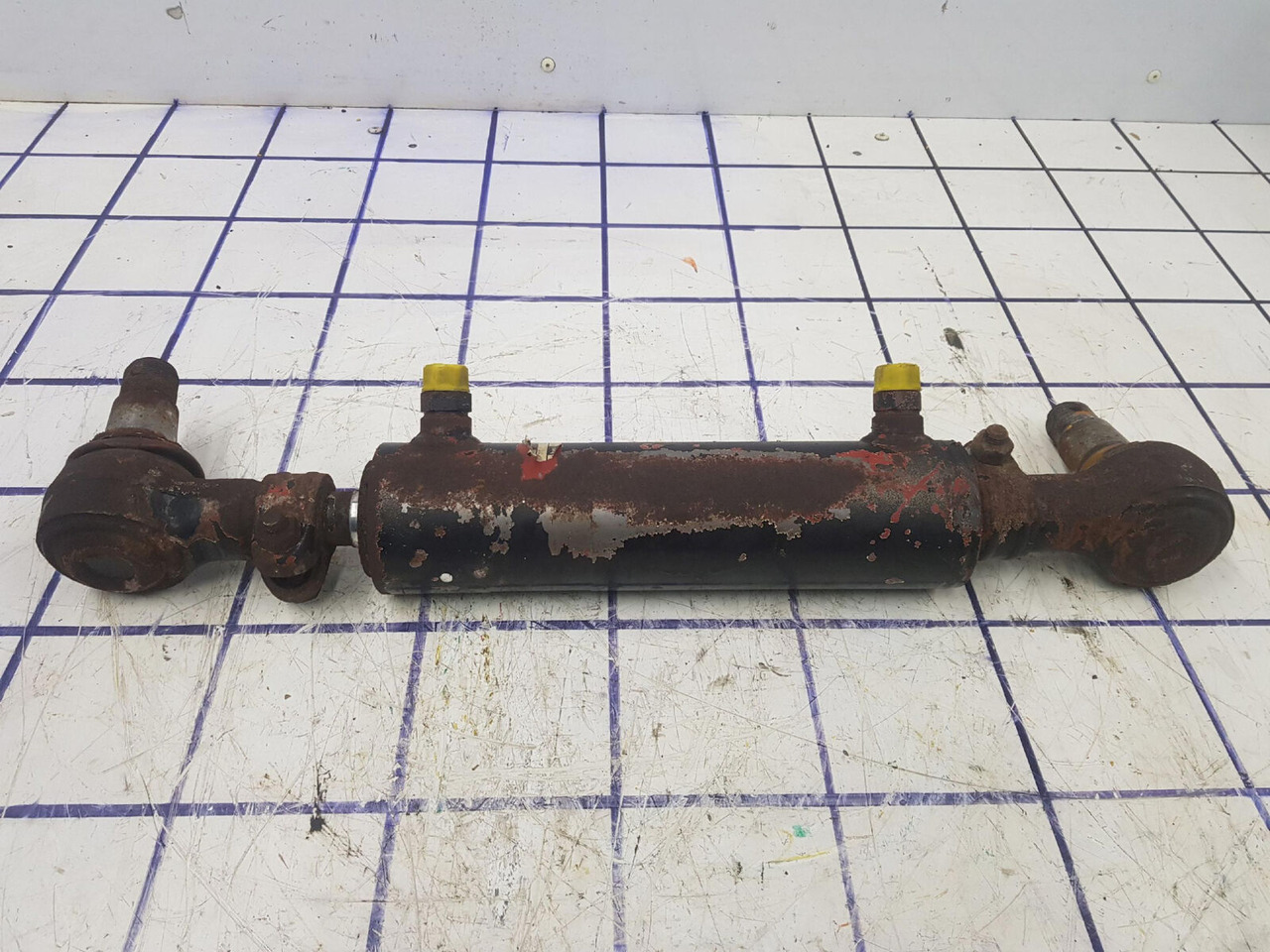 Krupp KMK 3045 steering cylinder - أسطوانة هيدروليكية - موبايل كرين: صورة 2 Krupp KMK 3045 steering cylinder - أسطوانة هيدروليكية - موبايل كرين: صورة 2
