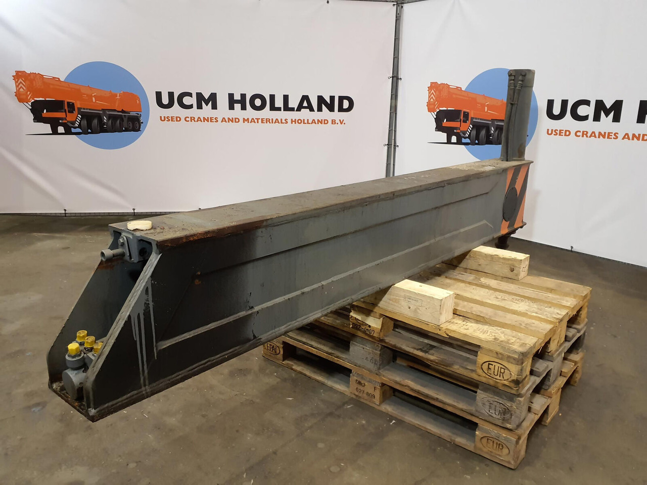 Liebherr LTM 1050-1 sliding beam complete front - نظام التعليق - موبايل كرين: صورة 4 Liebherr LTM 1050-1 sliding beam complete front - نظام التعليق - موبايل كرين: صورة 4