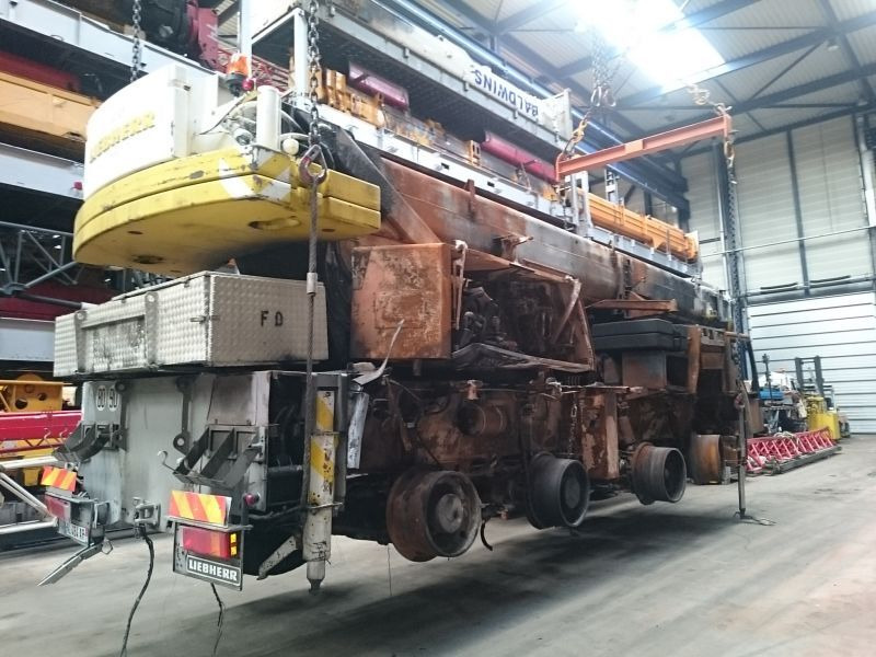 Liebherr LTM 1060-2 for parts - موبايل كرين: صورة 1 Liebherr LTM 1060-2 for parts - موبايل كرين: صورة 1