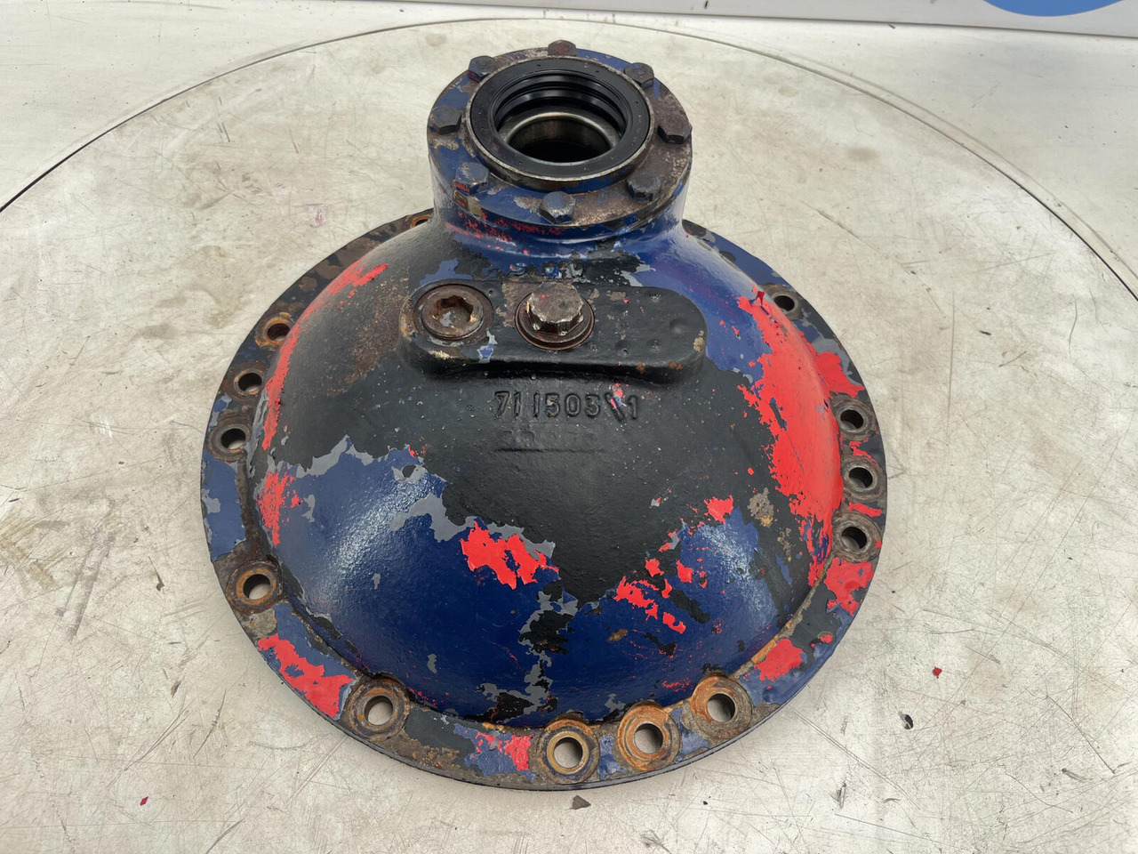 ترس تفاضلي - موبايل كرين Liebherr LTM 1090 drive through diff 13x35 axle 4: صورة 6 ترس تفاضلي - موبايل كرين Liebherr LTM 1090 drive through diff 13x35 axle 4: صورة 6