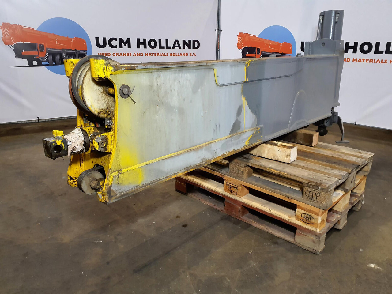 Liebherr LTM 1160-2 sliding beam complete front - نظام التعليق - موبايل كرين: صورة 3 Liebherr LTM 1160-2 sliding beam complete front - نظام التعليق - موبايل كرين: صورة 3