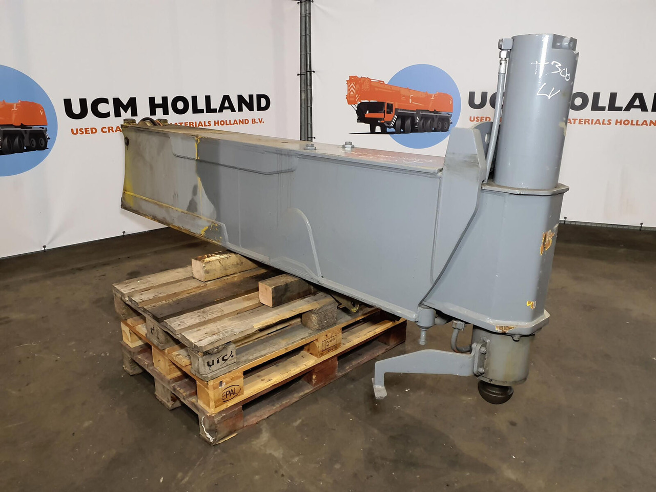 Liebherr LTM 1160-2 sliding beam complete front - نظام التعليق - موبايل كرين: صورة 1 Liebherr LTM 1160-2 sliding beam complete front - نظام التعليق - موبايل كرين: صورة 1