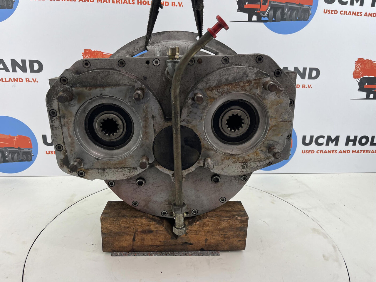 Liebherr LTM 1200/1 Distributor gearbox with coupling - صندوق التروس - موبايل كرين: صورة 3 Liebherr LTM 1200/1 Distributor gearbox with coupling - صندوق التروس - موبايل كرين: صورة 3