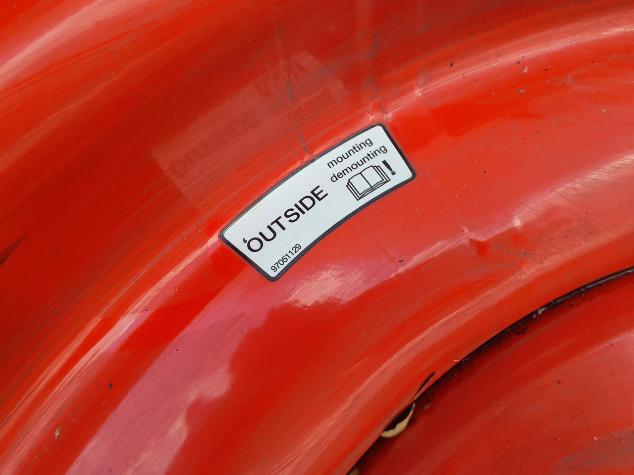 Liebherr Rim 445/95R25 10 12 1p - الجنوط - رافعة: صورة 4 Liebherr Rim 445/95R25 10 12 1p - الجنوط - رافعة: صورة 4