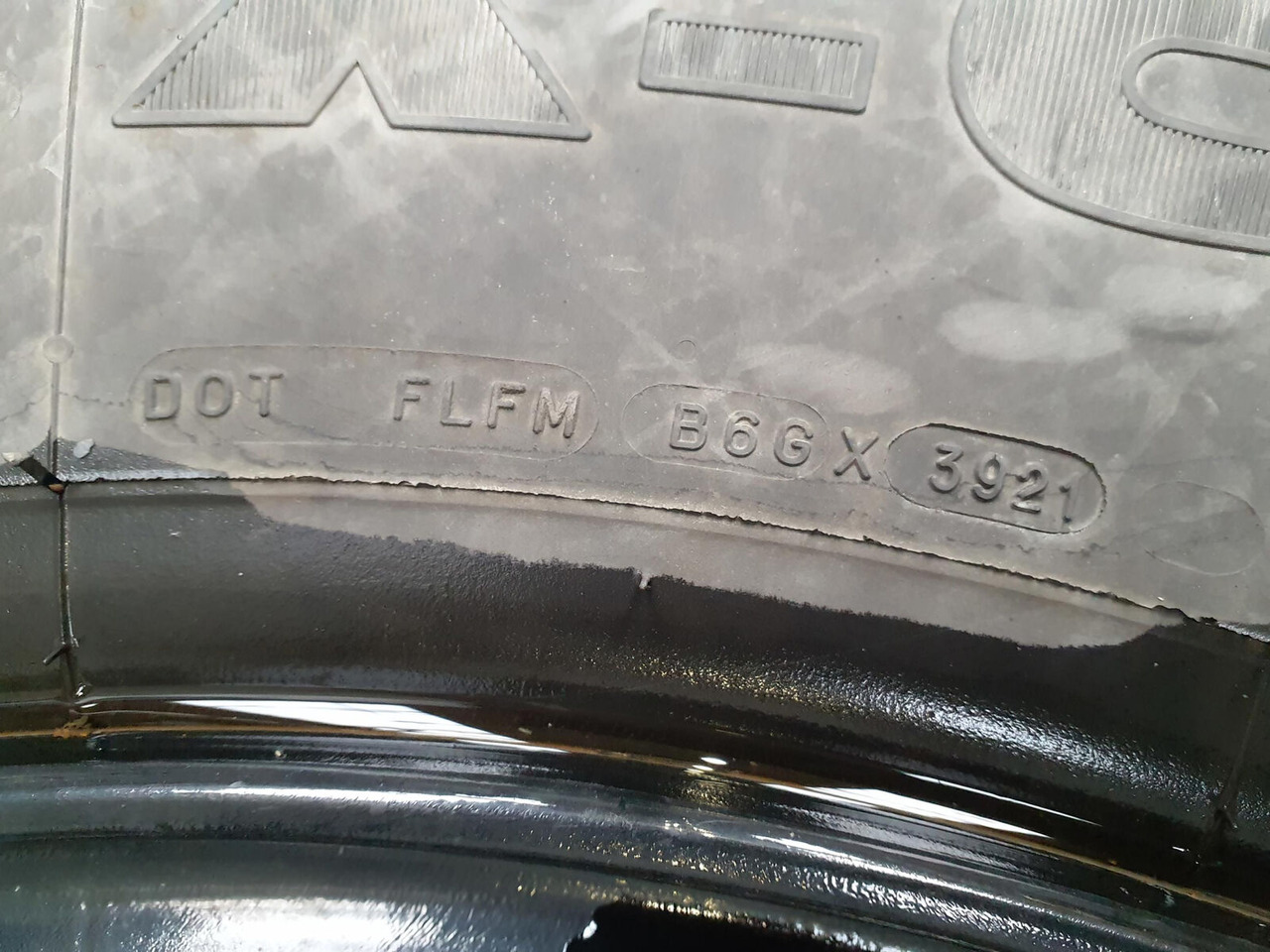 Liebherr Wheel 445/95R25 10 12 1p - عجلات - رافعة: صورة 3 Liebherr Wheel 445/95R25 10 12 1p - عجلات - رافعة: صورة 3