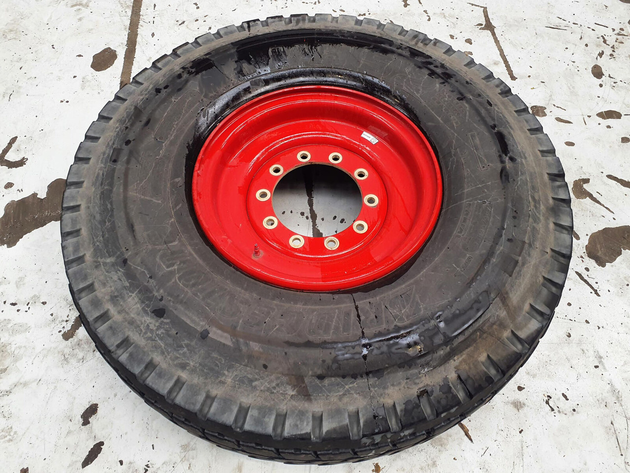 Liebherr Wheel 445/95R25 10 12 1p - عجلات - رافعة: صورة 2 Liebherr Wheel 445/95R25 10 12 1p - عجلات - رافعة: صورة 2
