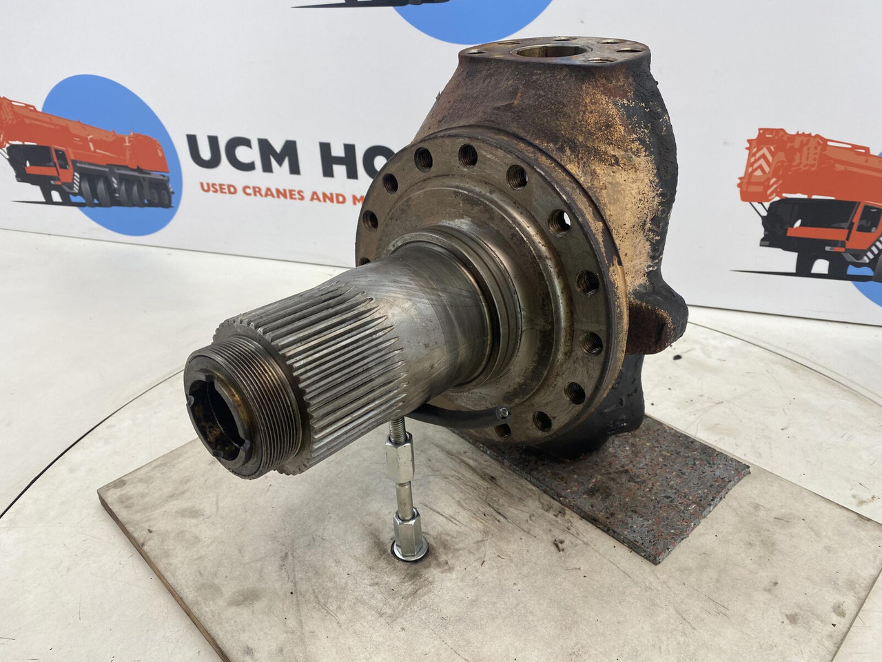 PPM 280 ATT Steering knuckle 16 holes axle 2 - مفصل التوجيه - رافعة: صورة 1 PPM 280 ATT Steering knuckle 16 holes axle 2 - مفصل التوجيه - رافعة: صورة 1