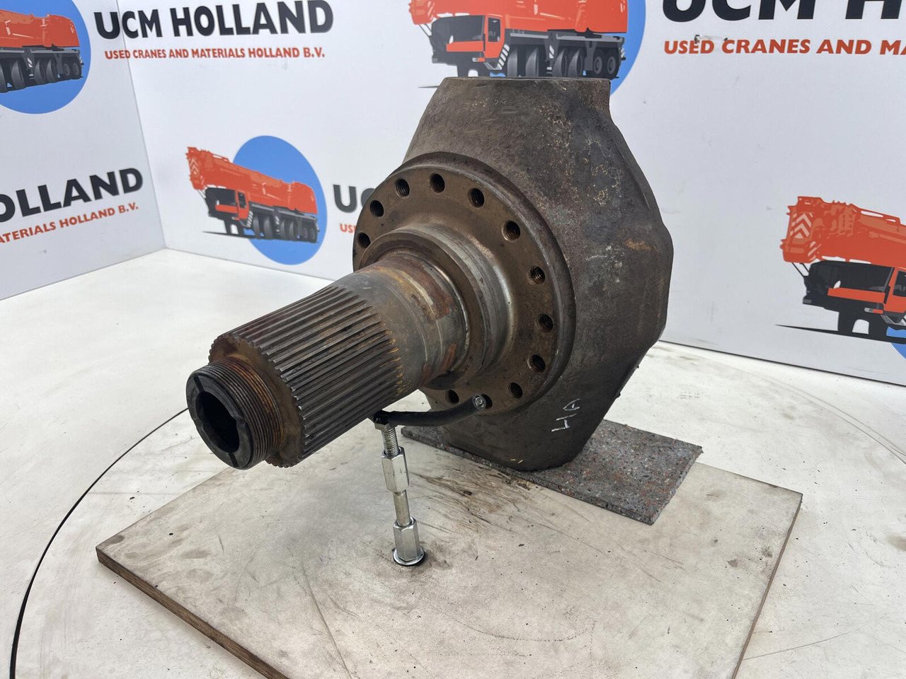 PPM ATT 400 Steering knuckle 16 holes axle 1 - مفصل التوجيه - رافعة: صورة 1 PPM ATT 400 Steering knuckle 16 holes axle 1 - مفصل التوجيه - رافعة: صورة 1