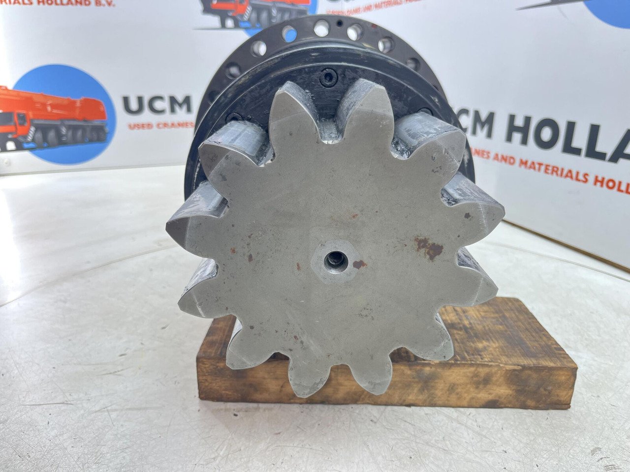 Tadano Faun AC 5.220L-1 Slew gear - محرك سوينغ - رافعة: صورة 5 Tadano Faun AC 5.220L-1 Slew gear - محرك سوينغ - رافعة: صورة 5