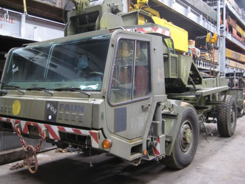 Tadano Faun ATF 25 for parts - موبايل كرين: صورة 1 Tadano Faun ATF 25 for parts - موبايل كرين: صورة 1