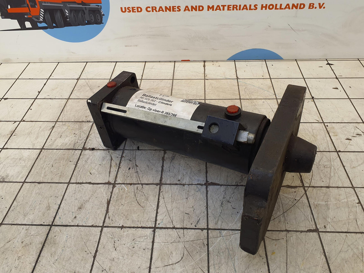 Terex AC 155 counterweight lift cylinder - أسطوانة هيدروليكية - موبايل كرين: صورة 2 Terex AC 155 counterweight lift cylinder - أسطوانة هيدروليكية - موبايل كرين: صورة 2