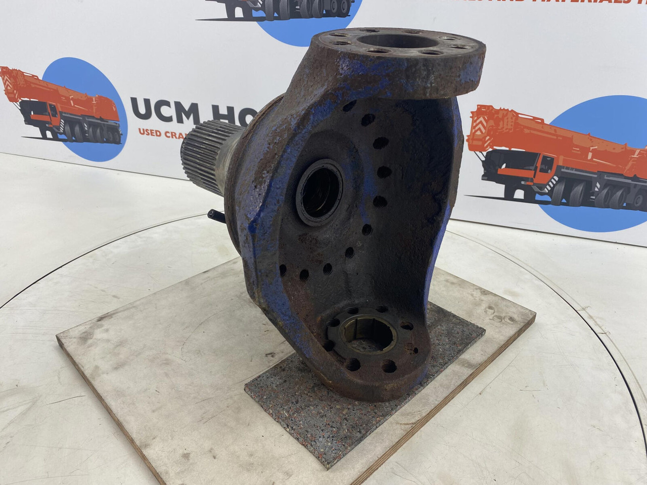 Terex AC 205 Steering knuckle 16 holes - مفصل التوجيه - موبايل كرين: صورة 4 Terex AC 205 Steering knuckle 16 holes - مفصل التوجيه - موبايل كرين: صورة 4