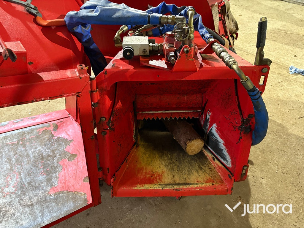 Flistugg - Farmi - قاطعة الأخشاب: صورة 4 Flistugg - Farmi - قاطعة الأخشاب: صورة 4