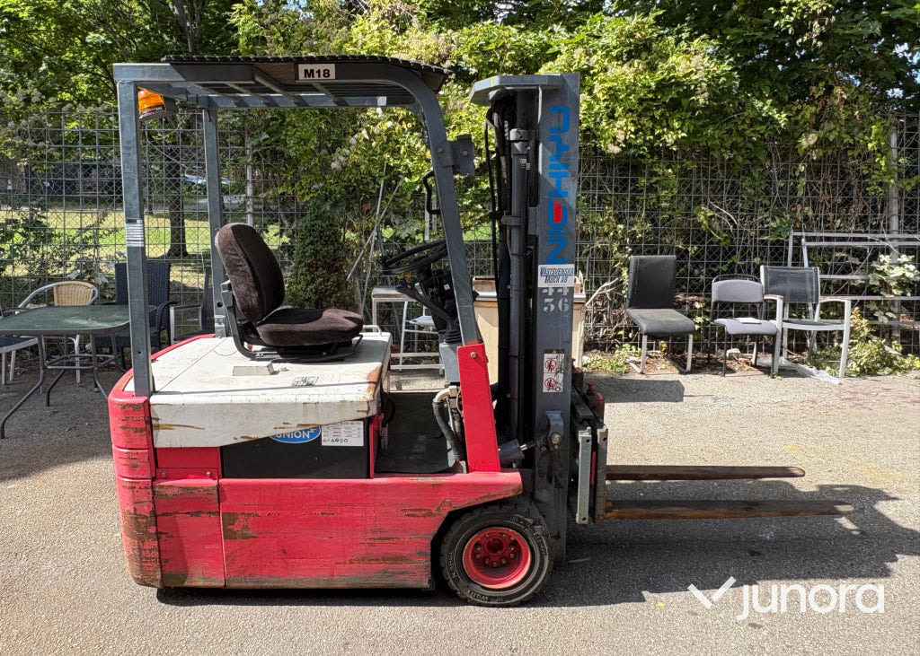 Gaffeltruck - Nichiyu (1) - رافعة شوكية كهربائية: صورة 5 Gaffeltruck - Nichiyu (1) - رافعة شوكية كهربائية: صورة 5
