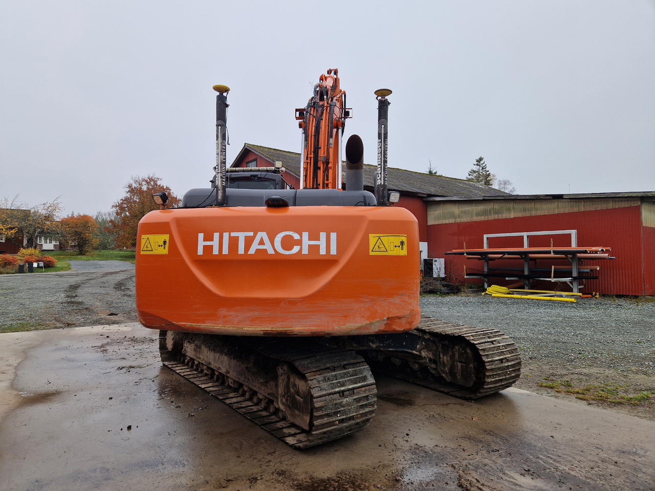 Grävmaskin - Hitachi, Zaxis 210 LC - حفار زاحف: صورة 2 Grävmaskin - Hitachi, Zaxis 210 LC - حفار زاحف: صورة 2