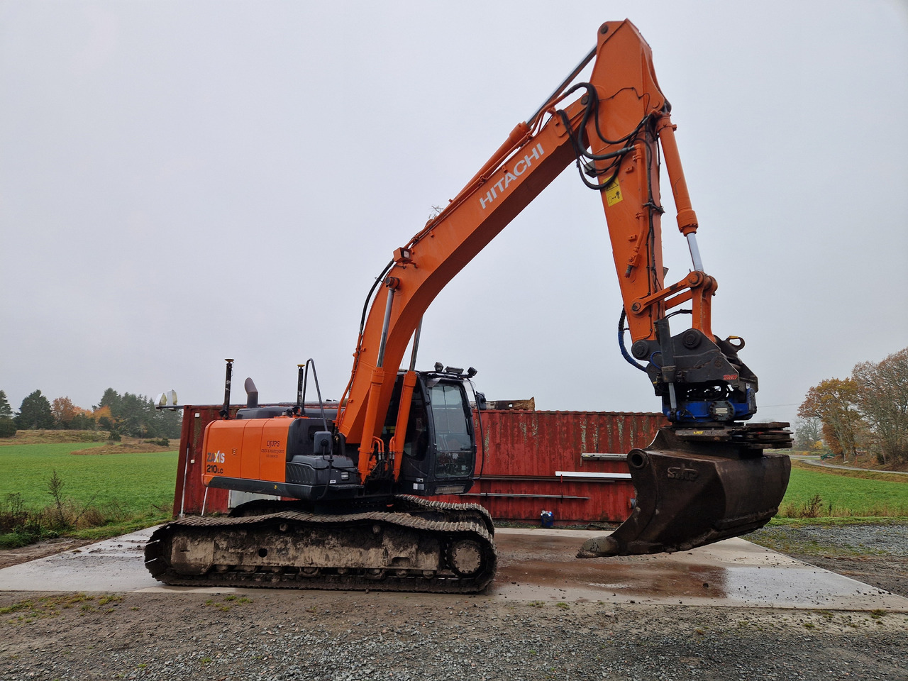 Grävmaskin - Hitachi, Zaxis 210 LC - حفار زاحف: صورة 4 Grävmaskin - Hitachi, Zaxis 210 LC - حفار زاحف: صورة 4