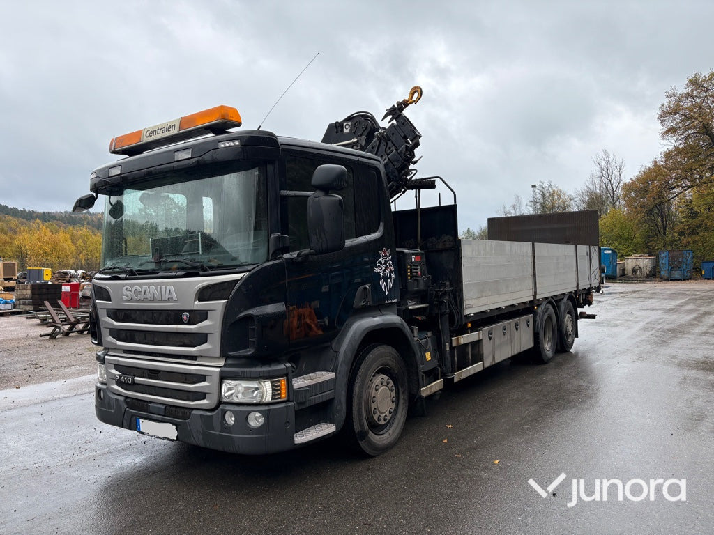 Kranbil - Scania P410, HiAB-kran - شاحنات مسطحة, شاحنة كرين: صورة 1 Kranbil - Scania P410, HiAB-kran - شاحنات مسطحة, شاحنة كرين: صورة 1