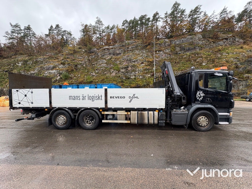 Kranbil - Scania P410, HiAB-kran - شاحنات مسطحة, شاحنة كرين: صورة 2 Kranbil - Scania P410, HiAB-kran - شاحنات مسطحة, شاحنة كرين: صورة 2