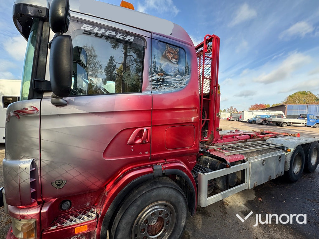 Lastbil - Scania 480 - شاحنة برافعة خطافية: صورة 4 Lastbil - Scania 480 - شاحنة برافعة خطافية: صورة 4