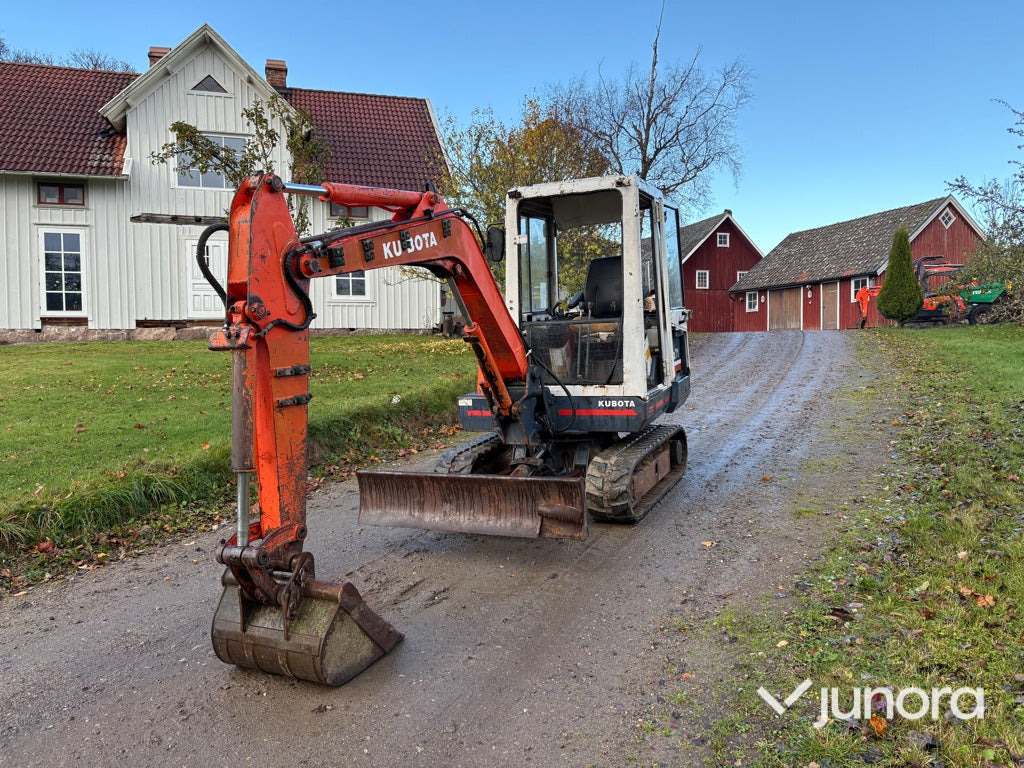 Minigrävare - Kubota, KX71 - حفار صغير: صورة 1 Minigrävare - Kubota, KX71 - حفار صغير: صورة 1