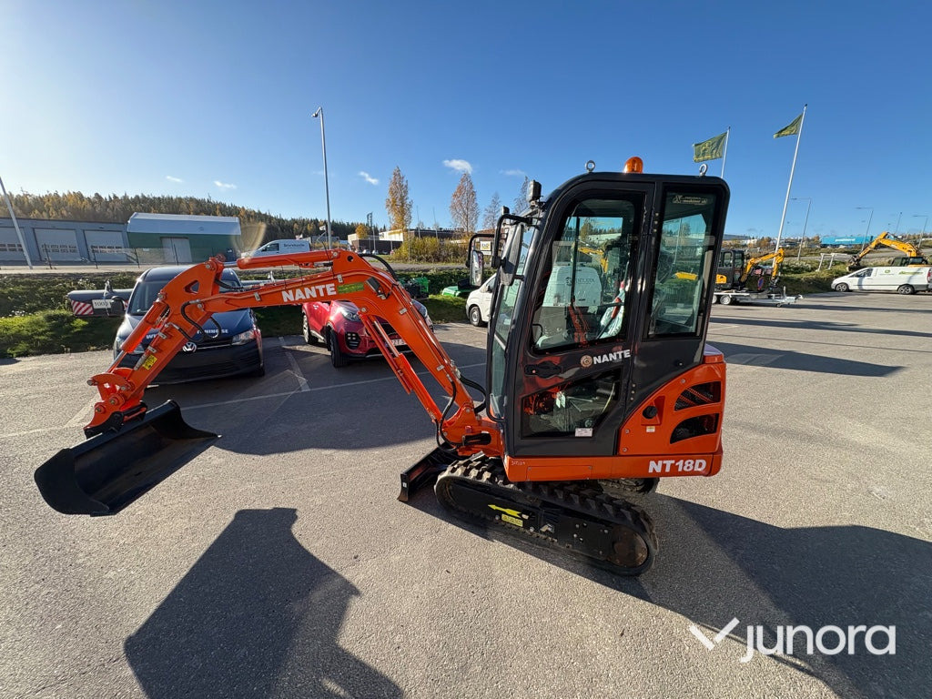Minigrävare - Nante NT-18D, 1.8 ton, med hytt - حفار صغير: صورة 2 Minigrävare - Nante NT-18D, 1.8 ton, med hytt - حفار صغير: صورة 2