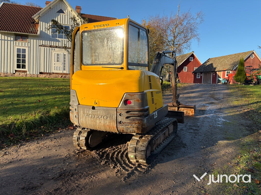 Minigrävare - Volvo, EC25 - حفار صغير: صورة 5 Minigrävare - Volvo, EC25 - حفار صغير: صورة 5