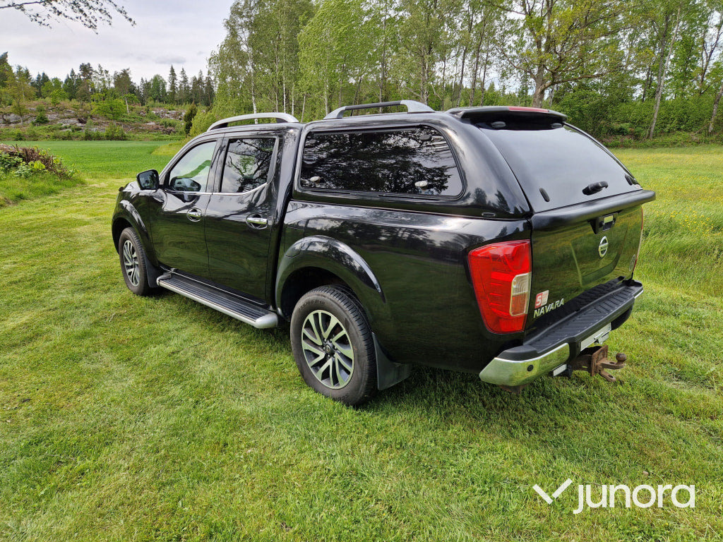 Nissan Navara Pickup - شاحنة البيك أب: صورة 5 Nissan Navara Pickup - شاحنة البيك أب: صورة 5