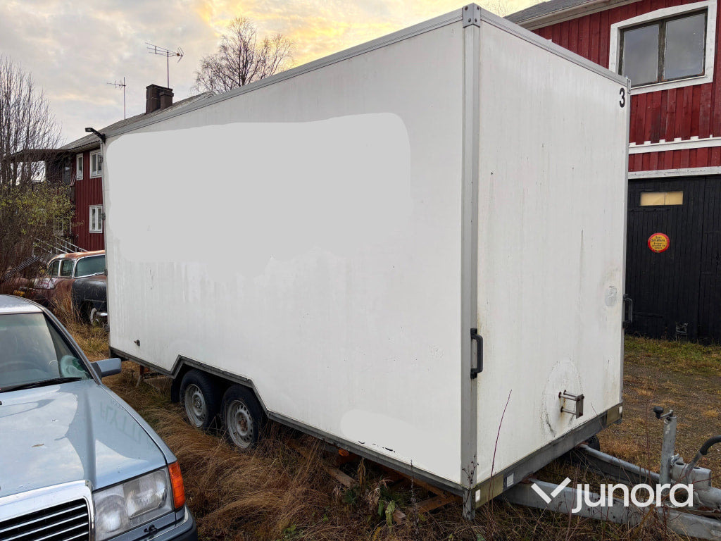 Skåpsläp - Hapert K - مقطورة بصندوق مغلق: صورة 4 Skåpsläp - Hapert K - مقطورة بصندوق مغلق: صورة 4